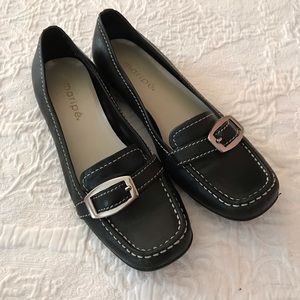 Black Maripé Flats